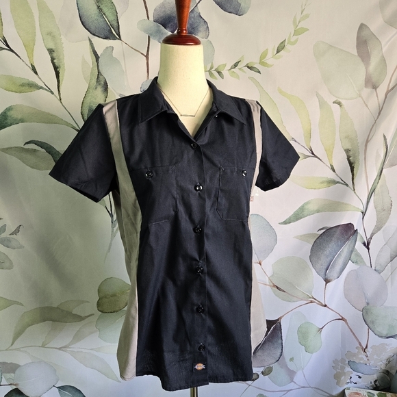 Dickies Tops - DICKIES | Women's Fitted Work Shirt in Dark Blue/Gray sz M